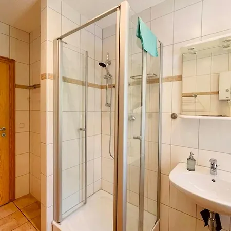 Bobtail Apartment *
